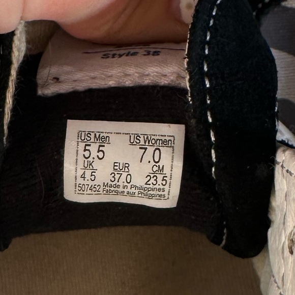 limited edition camo vans - Picture 5 of 5